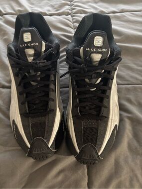 Nike Shox Black and Silver Athletic Sneakers